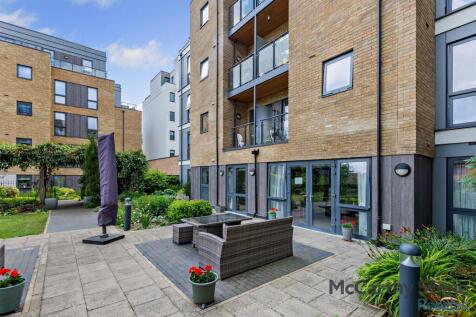 8652782-exterior03-800.jpg