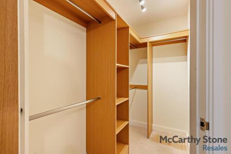 Walk in Wardrobe