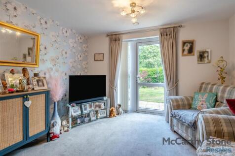 8648657-interior04.jpg
