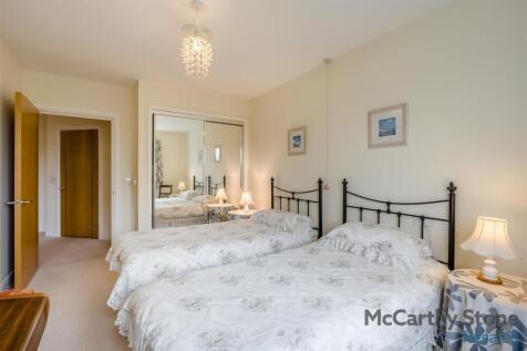 8651559-interior06.jpg