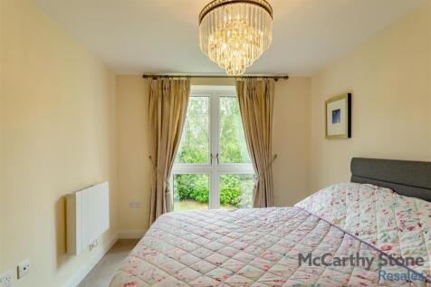 8651623-interior02.jpg
