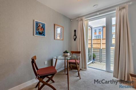 8651728-interior10-800.jpg