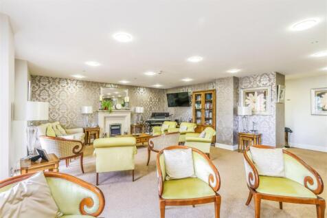 Homeowners Lounge.jpg