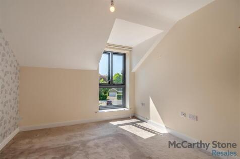 8646880-interior04.jpg