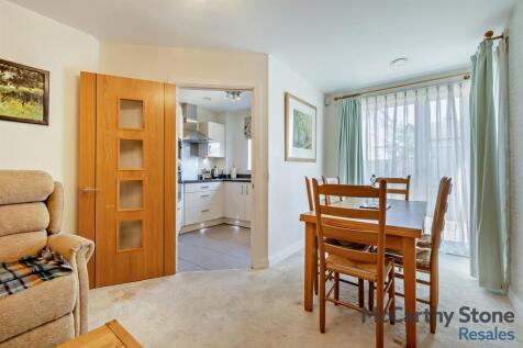 8651737-interior02-800.jpg