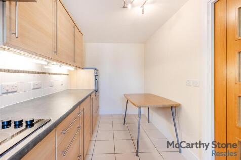 8650627-interior18.jpg