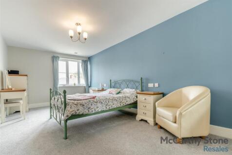8653806-interior01.jpg