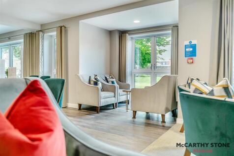 8607231-interior02.JPG