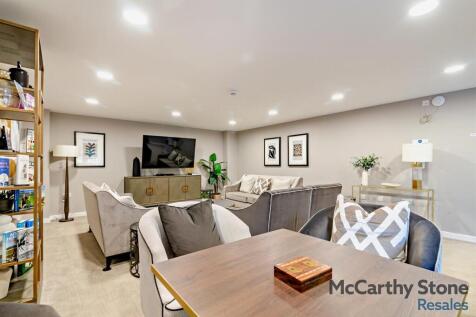 8647872-interior16-800.jpg
