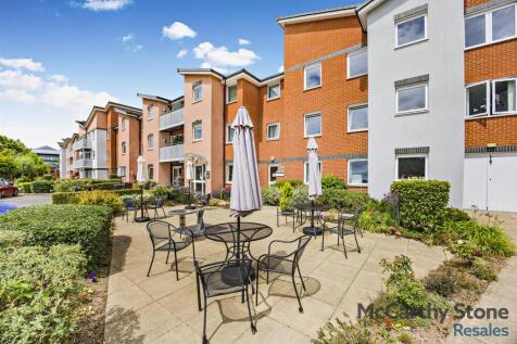 8654097-exterior09-800.jpg