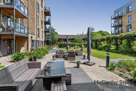 8651409-exterior01-800.jpg