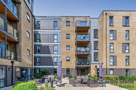 8651409-exterior03-800.jpg