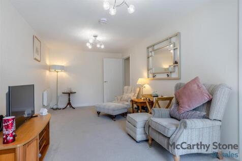 8653501-interior15.jpg