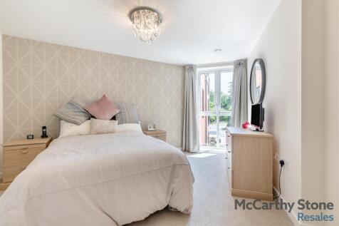 8653501-interior02.jpg