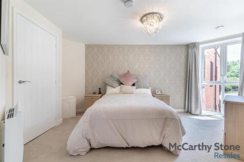 8653501-interior01.jpg