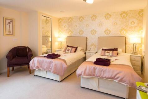 Forest Court Guest Suite.jpg