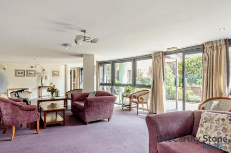 Homeowners Lounge