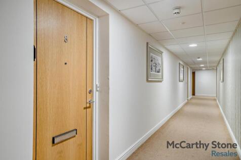8653830-interior15-800.jpg