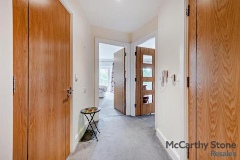 Entrance Hall: