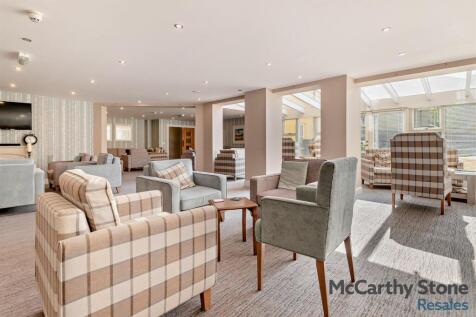 Homeowners Lounge