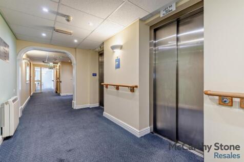 8654088-interior16-800.jpg