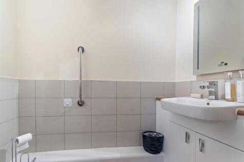 8654930-interior12-800.jpg