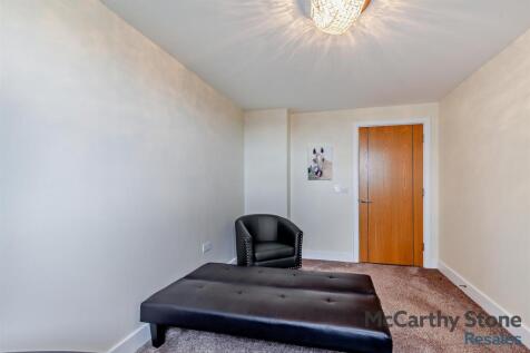 8628568-interior02-800.jpg