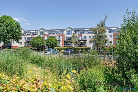 Ellisfields Court