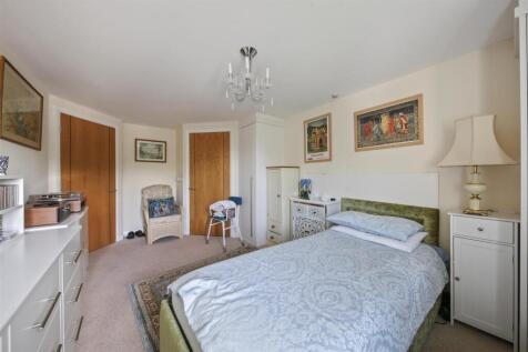 02-bad9SN - MCS - 38 Marbury Court, Chester Way, N