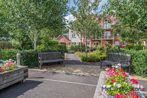 Squire Court
