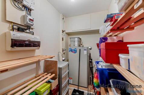 8656560-interior16-800.jpg