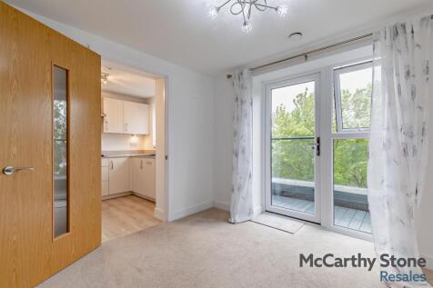 8656780-interior03-800.jpg