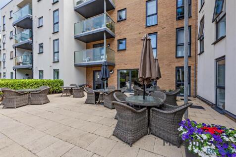 8654315-exterior13-800.jpg