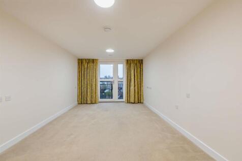 Living Room: