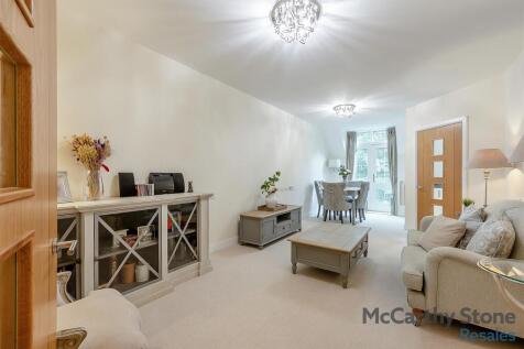 8657245-interior15.jpg