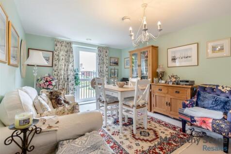 8652801-interior12.jpg