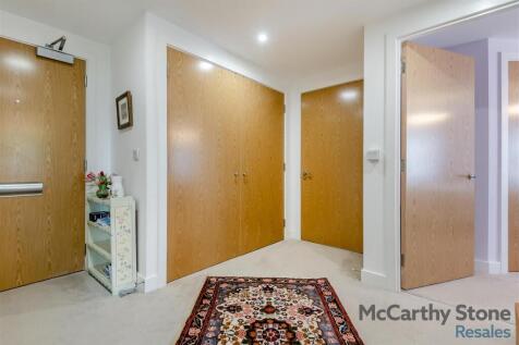 8652801-interior07.jpg
