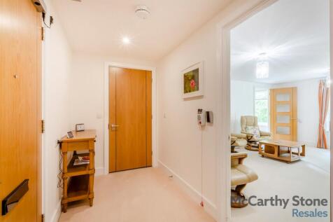 8657633-interior09.jpg