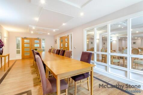 8657633-interior21.jpg
