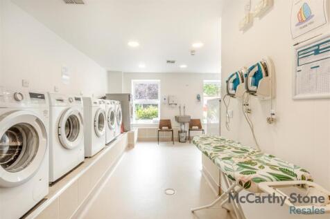 8657850-interior22.jpg