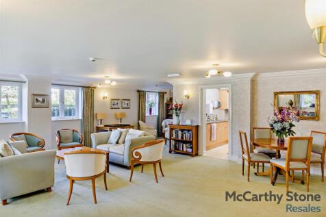 Homeowners Lounge