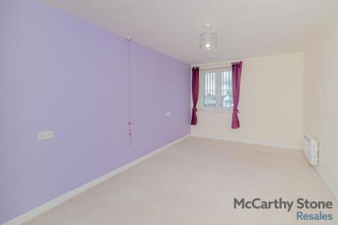 8657492-interior04.jpg