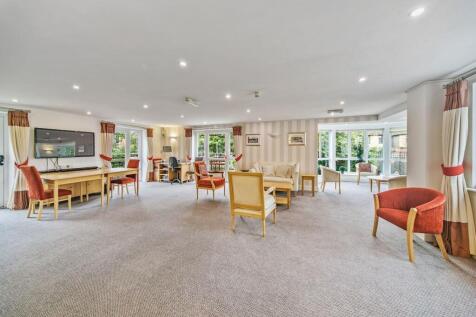 Communal Lounge.jpg