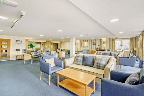 Homeowners Lounge..jpg