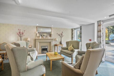 Homeowners Lounge 2.jpg