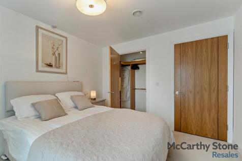 8659700-interior10-800.jpg