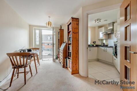 8659899-interior02-800.jpg