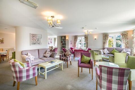 Homeowners Lounge
