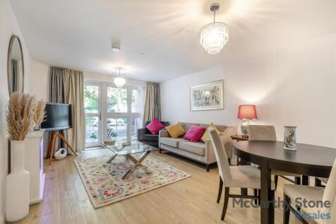 8659834-interior17.jpg