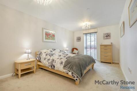 8659834-interior05.jpg